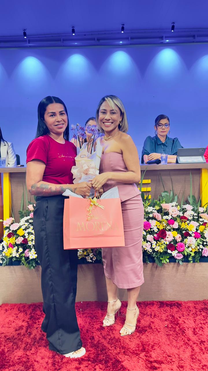 Câmara realiza sessão solene para entrega da Comenda Alvina Vieira Fortaleza