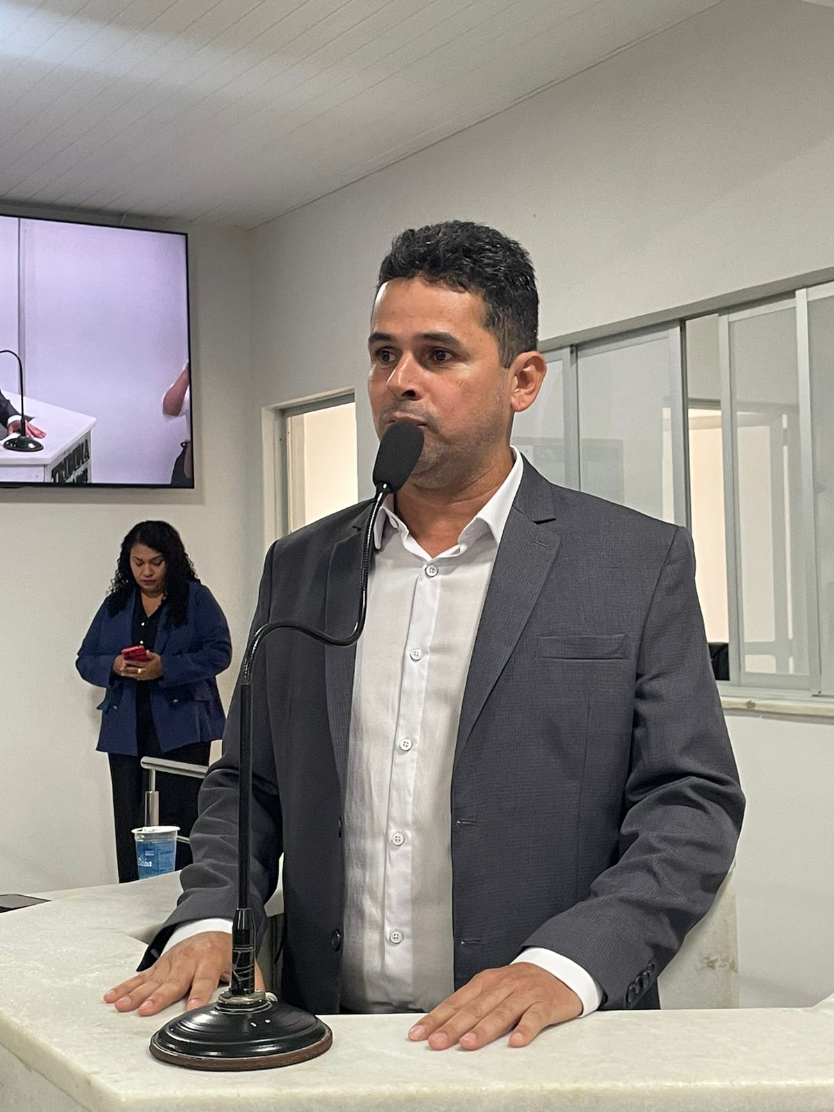 Professor Davisson assume mandato após licença de Flamarion Amaral