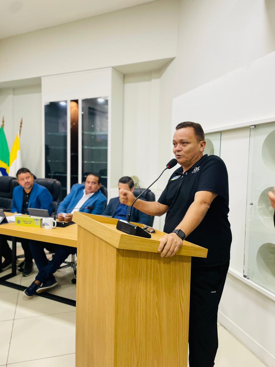 Audiência pública discute desafios institucionais e esportivos da Sociedade Imperatriz de Despo...