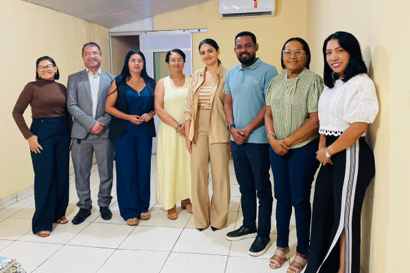 Comissão Especial da Nova Lei Orgânica realiza reunião com Associação dos Gestores Escolares do...
