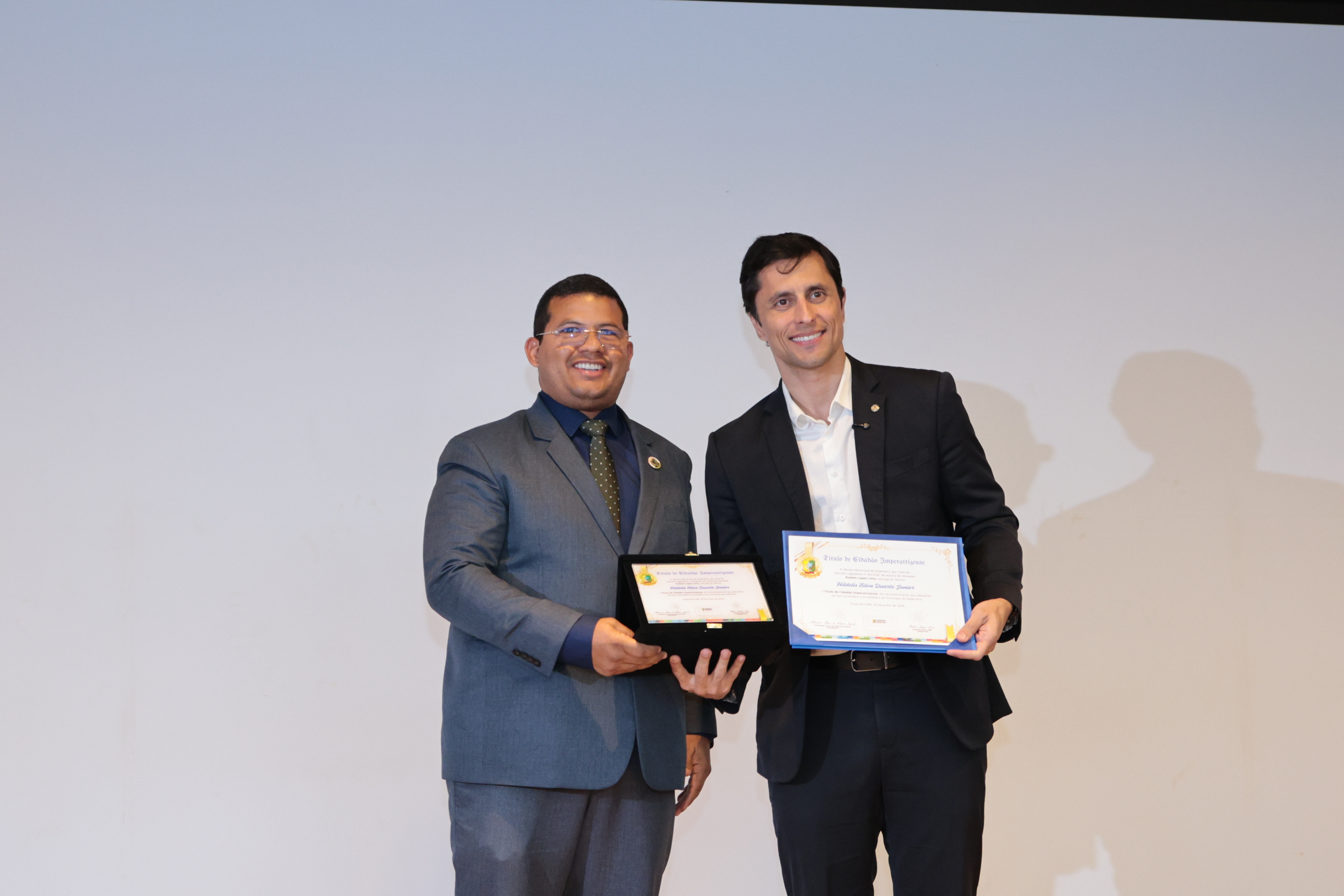 Câmara encerra período legislativo com entrega de Títulos de Cidadão Imperatrizense