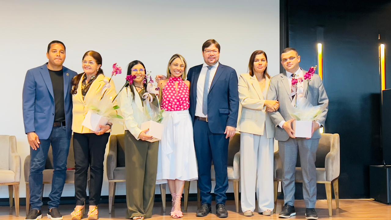 Câmara realiza solenidade em alusão ao Dia das Mães com entrega da Comenda Hilda Rocha Cortez