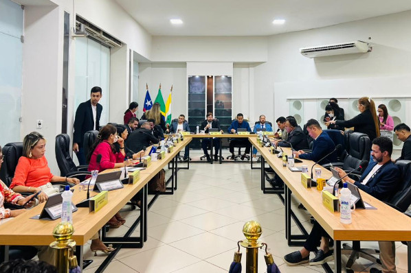 Câmara aprova contas da gestão municipal de 2016 do ex-prefeito Sebastião Madeira