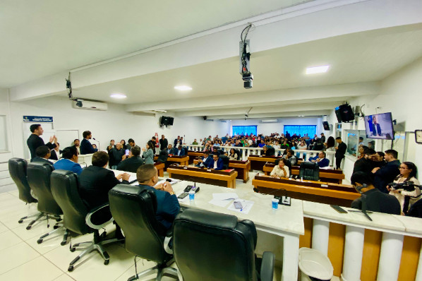 Câmara Municipal reprova contas do município referentes aos exercícios de 2017 e 2018