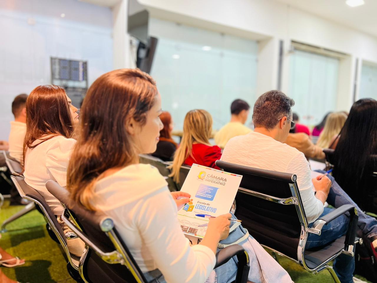 Escola do Legislativo promove curso sobre rotina legislativa
