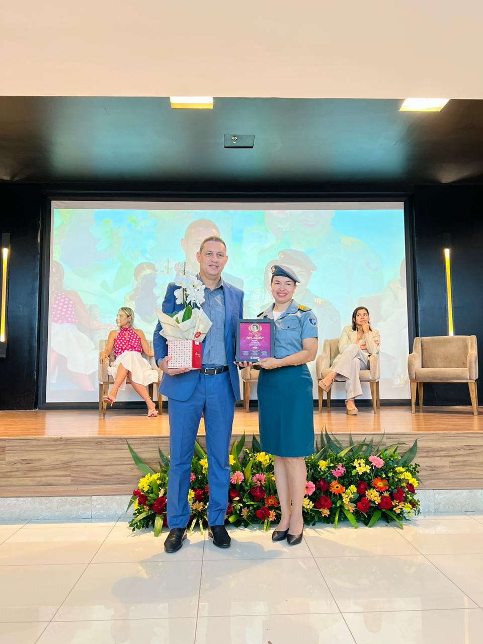 Câmara realiza solenidade em alusão ao Dia das Mães com entrega da Comenda Hilda Rocha Cortez