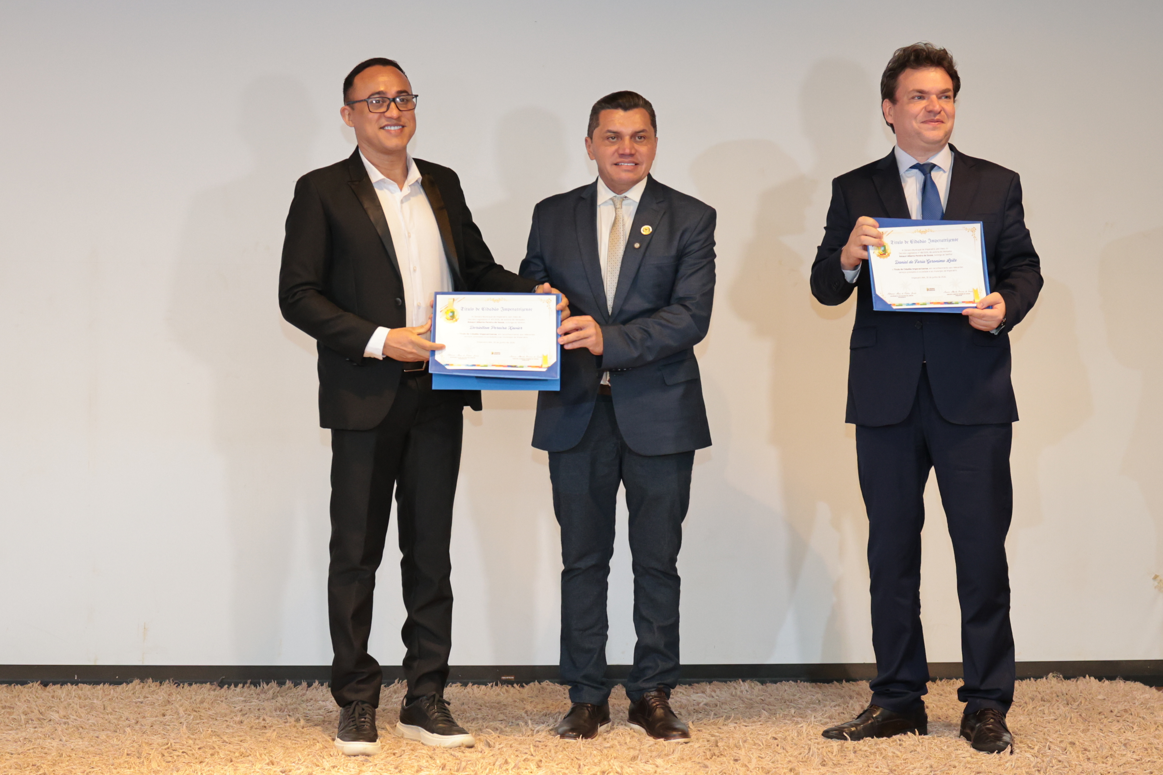 Câmara encerra período legislativo com entrega de Títulos de Cidadão Imperatrizense